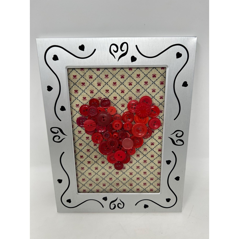 Button Art Decor‎ Valentine's Heart Metal Frame Red Buttons 6-3/4" x 8-7/8"